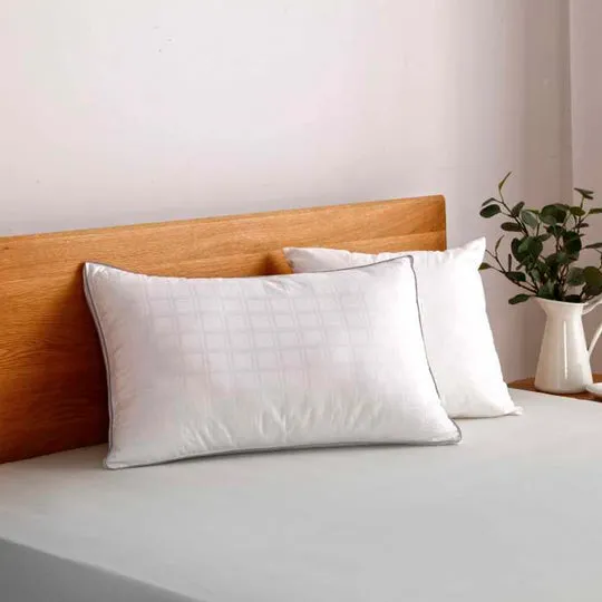 ACCESSORIZE Deluxe Hotel 1000g Firm Standard Pillow