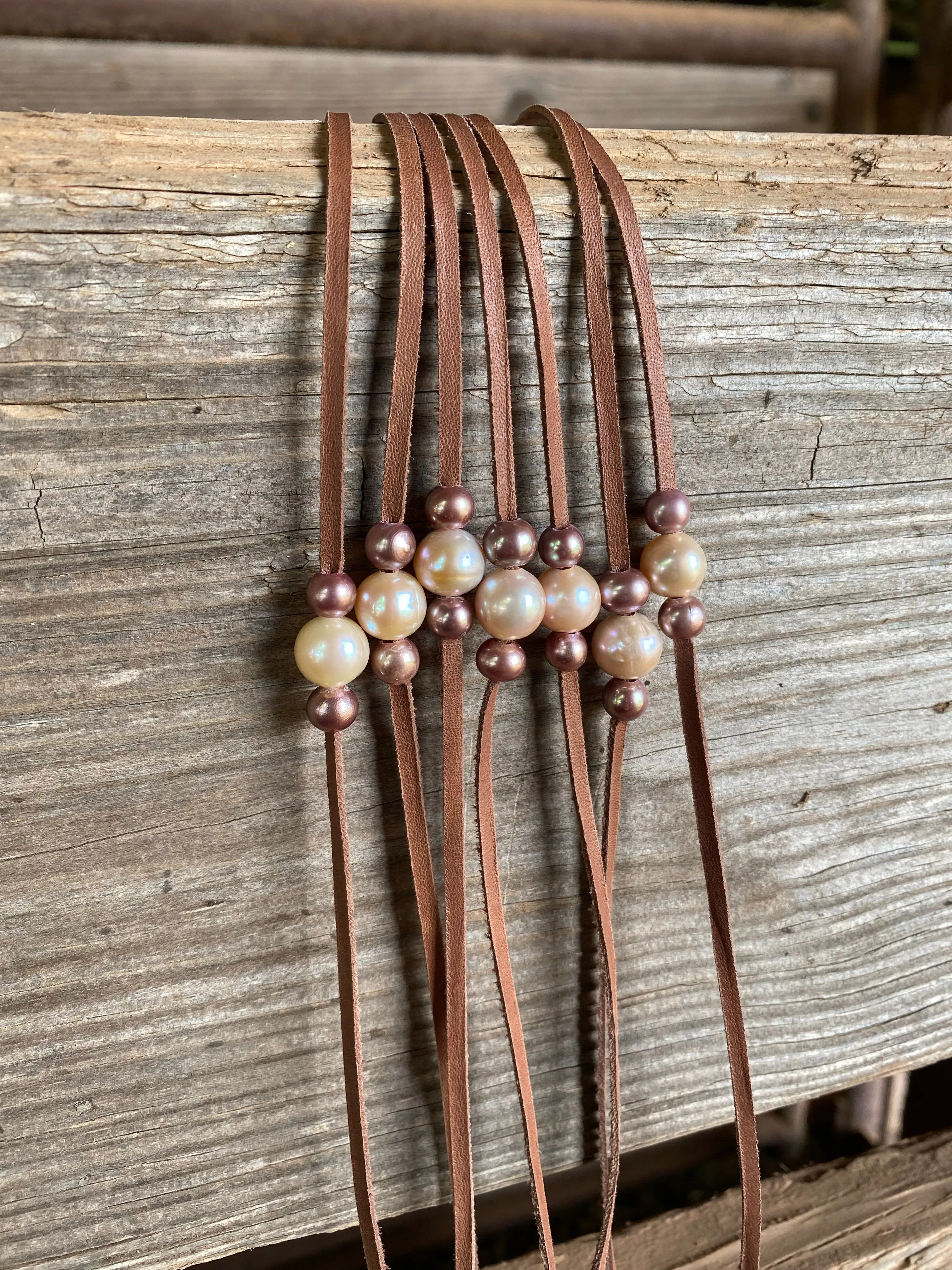 Blush Trio Pearl Choker