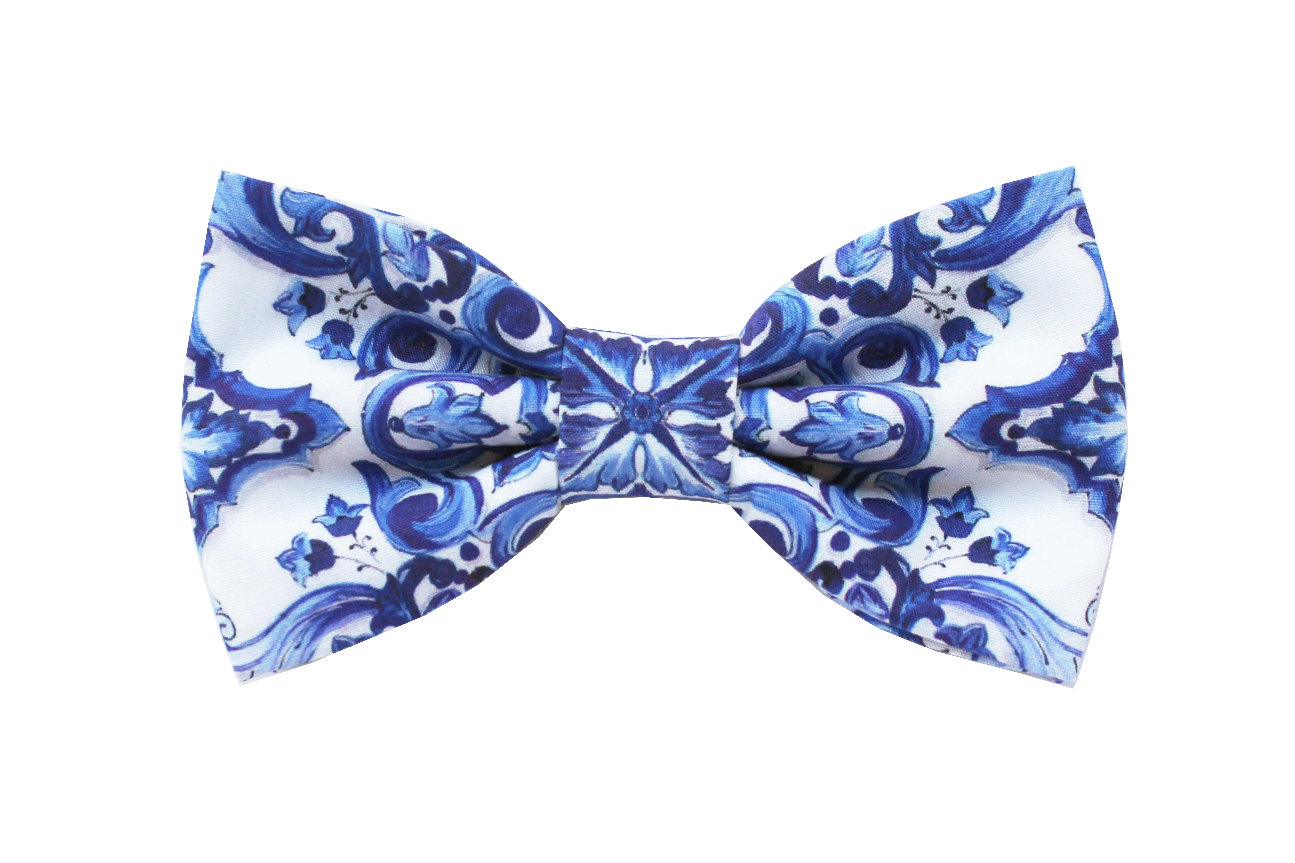 Capsule Collection White and Blue Maiolica Bow Tie
