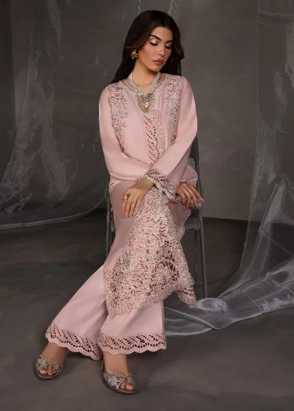 CRIMSON X SAIRA SHAKIRA ZARAE LUXURY PRET '24 | LUSTRE