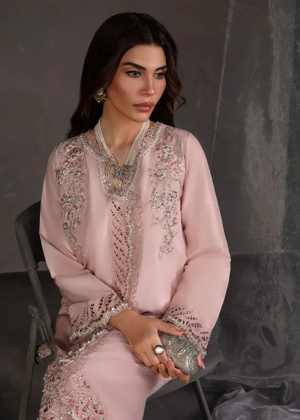 CRIMSON X SAIRA SHAKIRA ZARAE LUXURY PRET '24 | LUSTRE