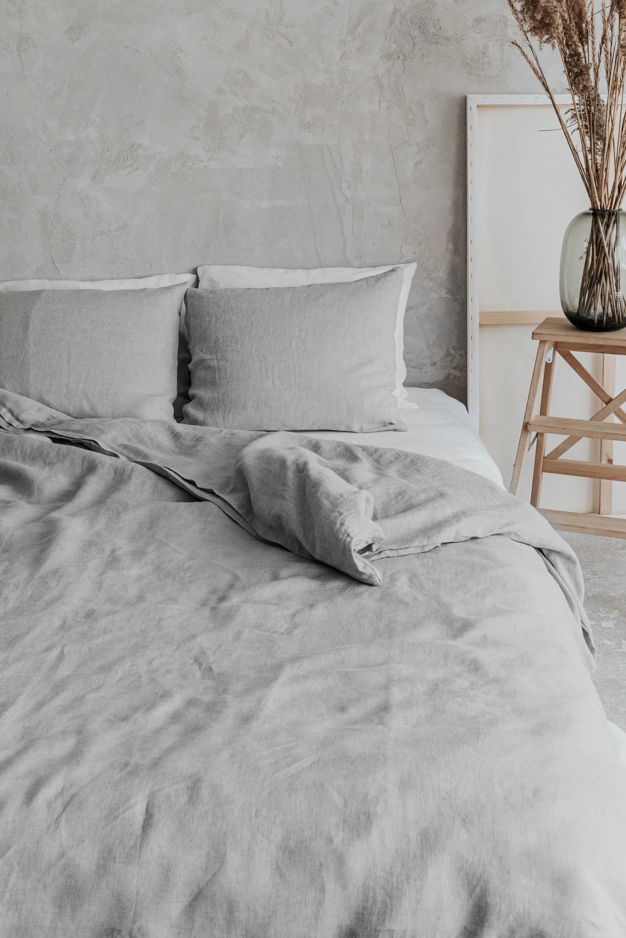Duvet Cover and Pillowcases Set - Light Gray