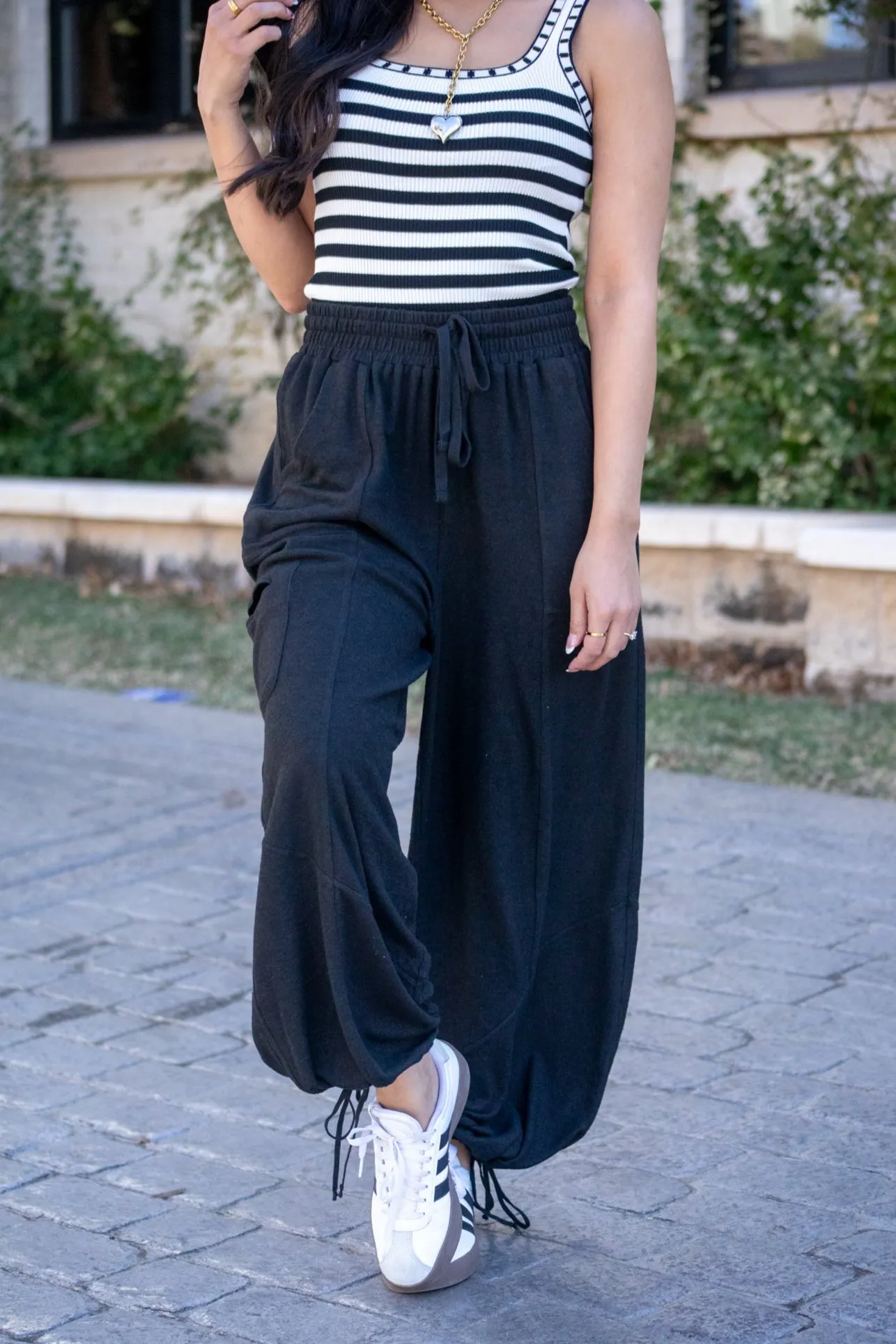 ELEVATE DRAWSTRING JOGGER SWEATPANTS