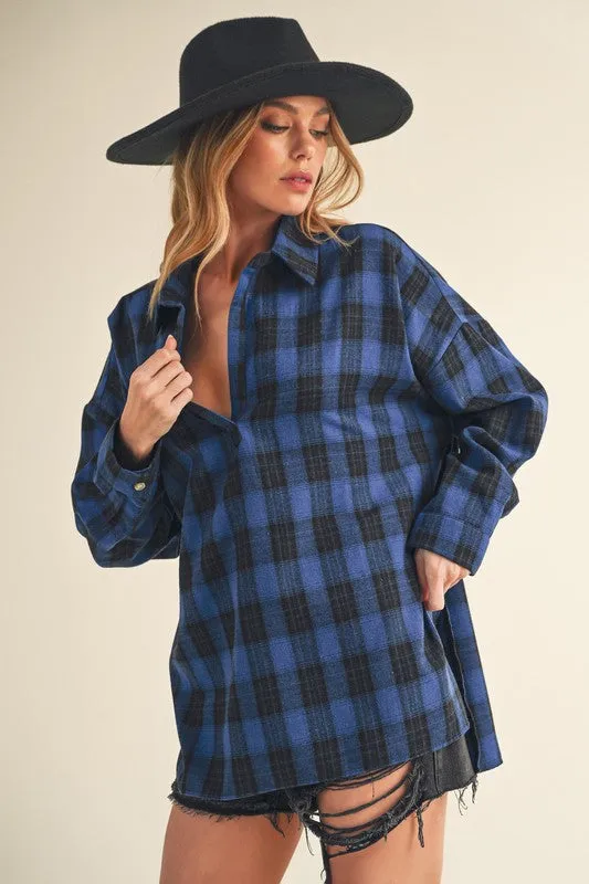 Hazel Blues® |  Aemi   Co Side Slit High-Low Plaid Long Sleeve Polo Shirt