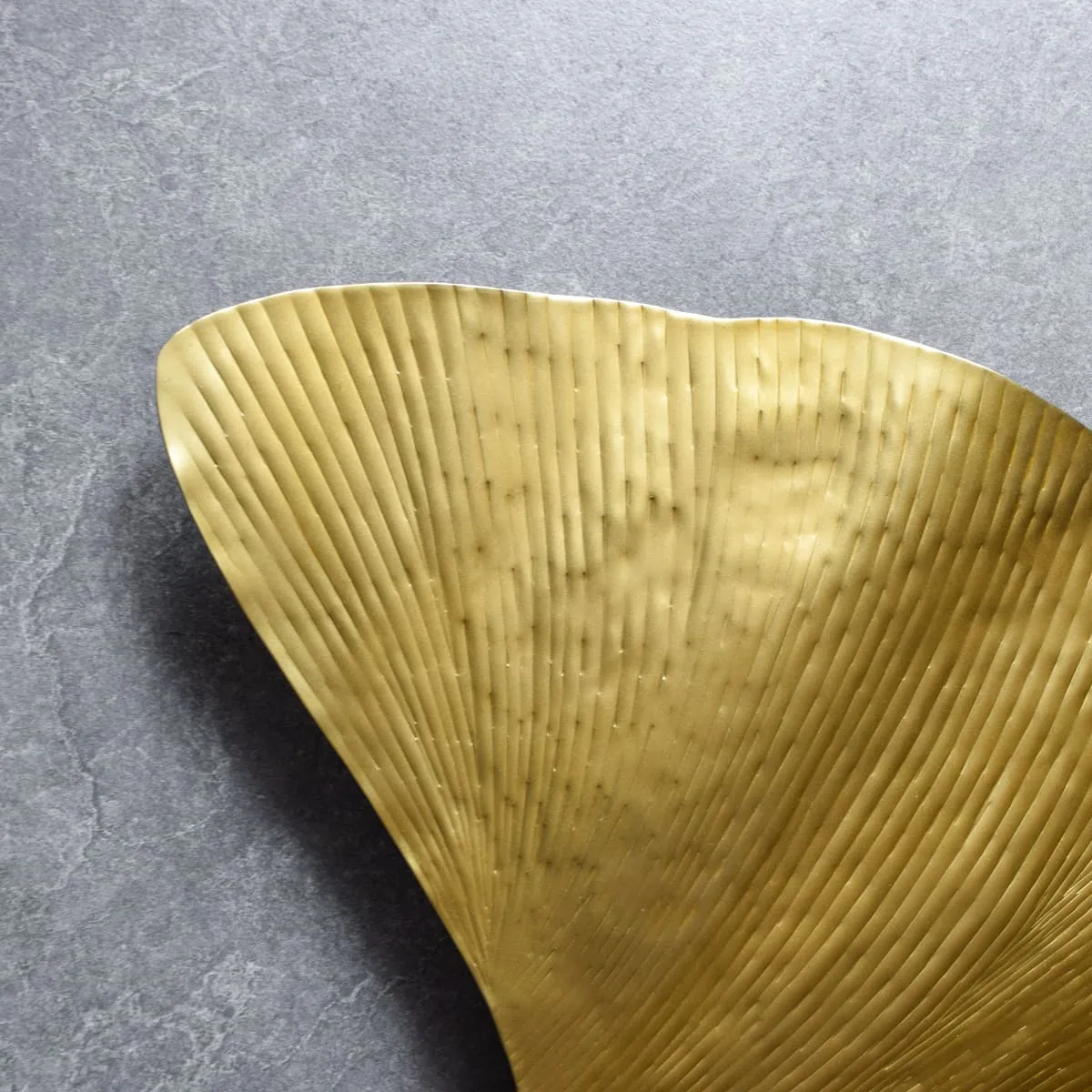 Home Artisan Elettera Gingko Leaf Wall Decoration