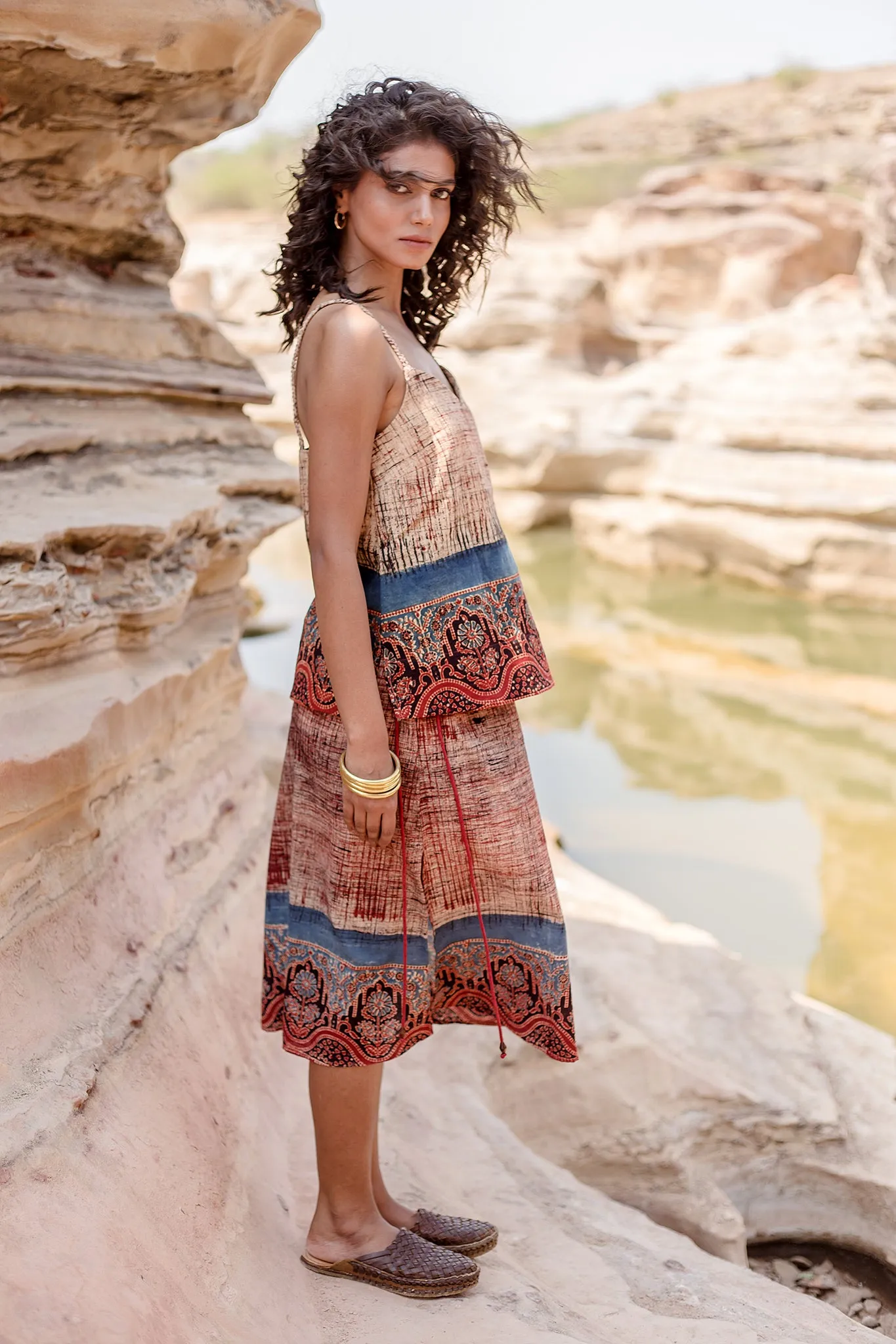 Kavya Skirt in Pomegranate Brushed Border