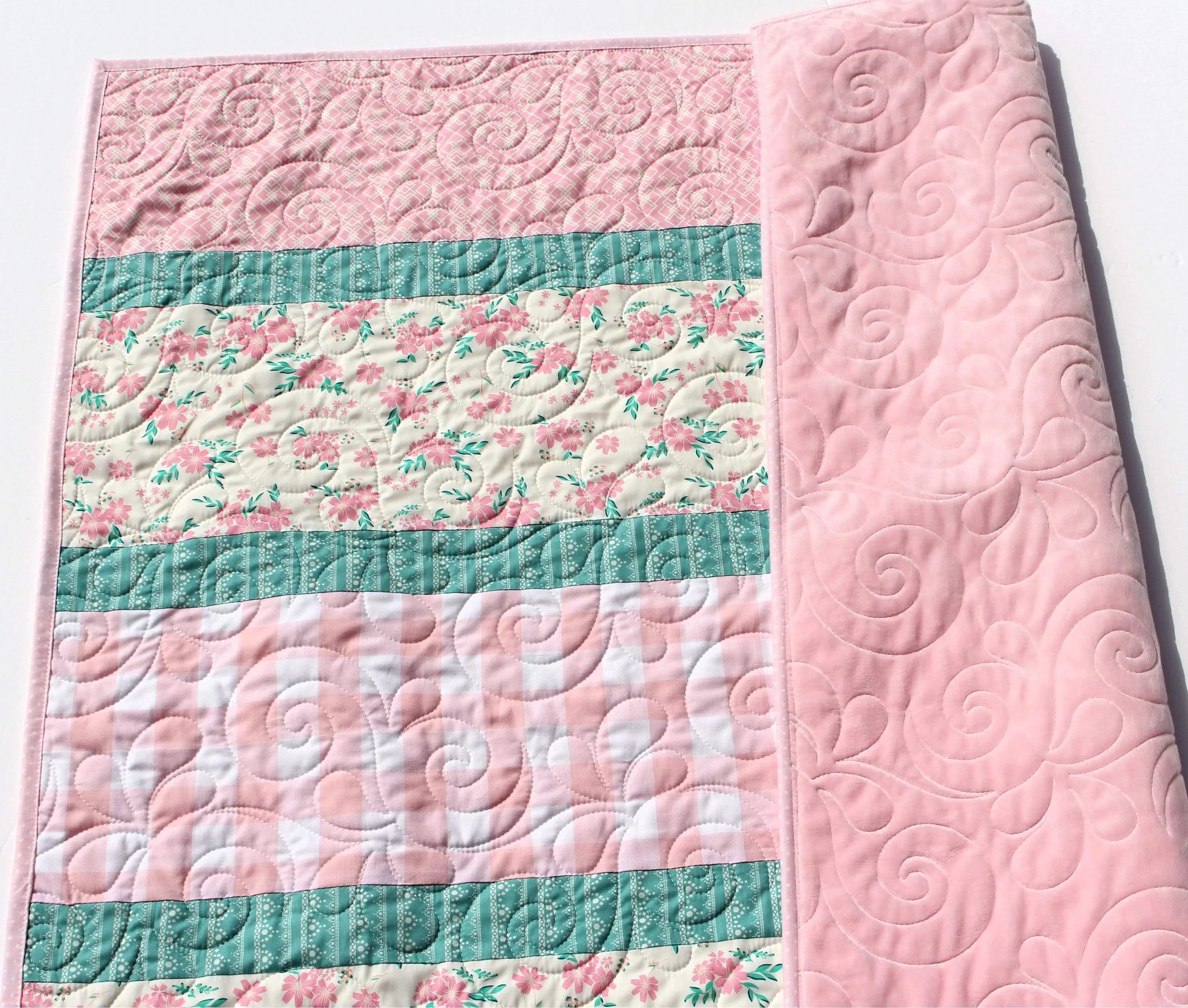 LAST ONE Baby Quilt, Plaid Floral Minky Blanket, Farmhouse Flower Crib Bedding, Vintage Chic Floral