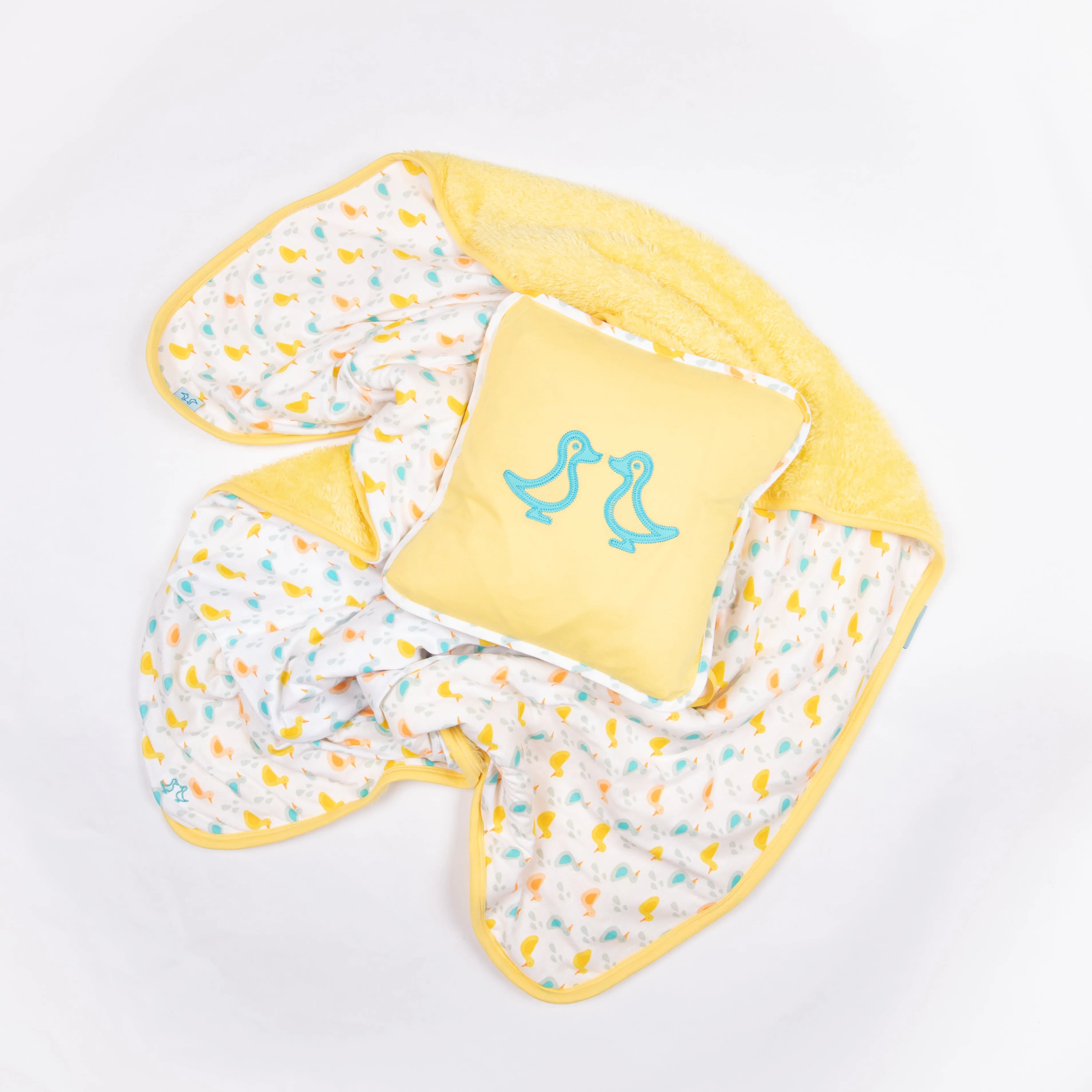 Little Ducks Baby Cot Bedding Set