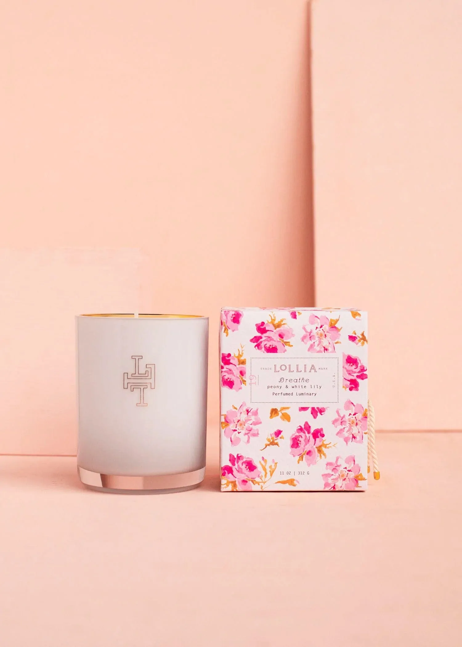 Lollia Breathe Luminary Candle
