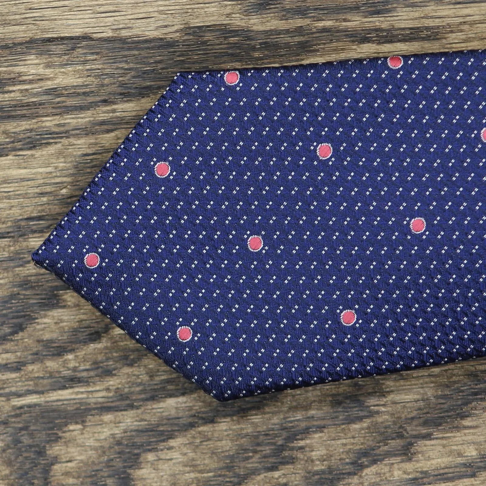Nautica Men's Gazelle Dot Polyester Tie