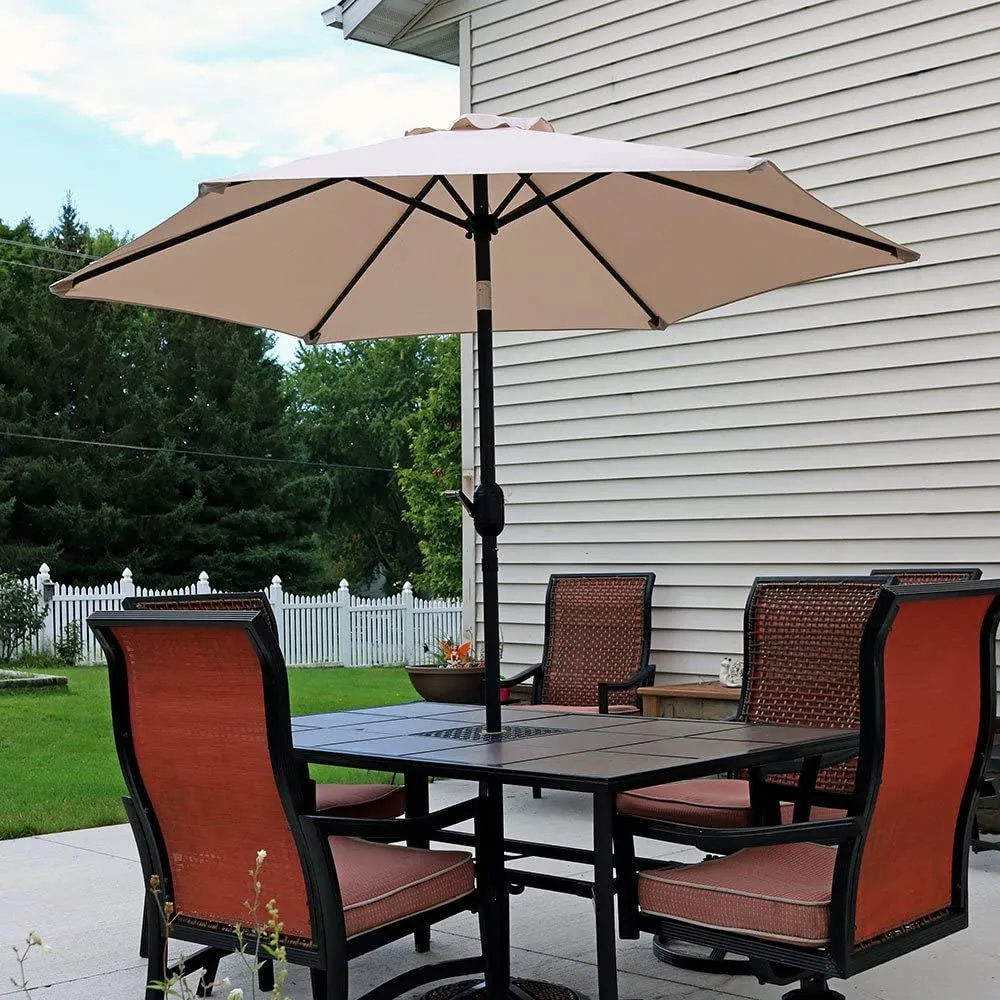 New in box! Wayfair Sunnydaze Decor 7.5 ft. Aluminum Market Tilt Patio Umbrella in Beige!