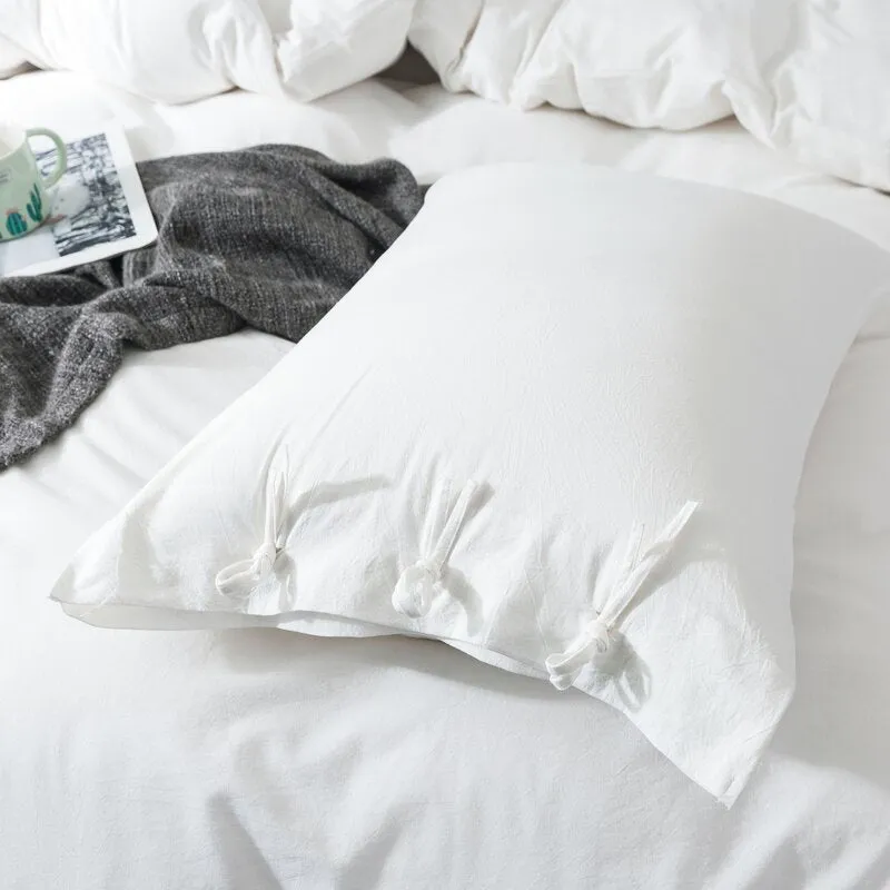 New Wayfair item! Beautiful Cladine Duvet Cover Set by Latitude Run in White! Sz Twin! Retails $125 