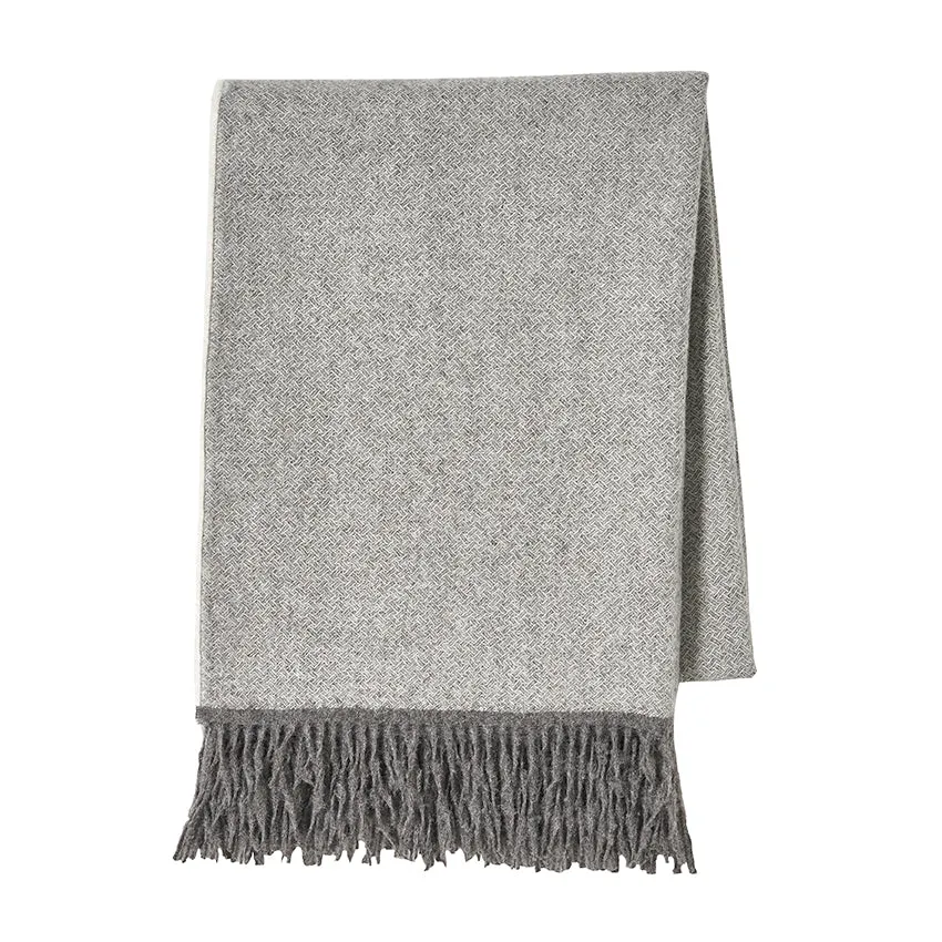 nomade throw