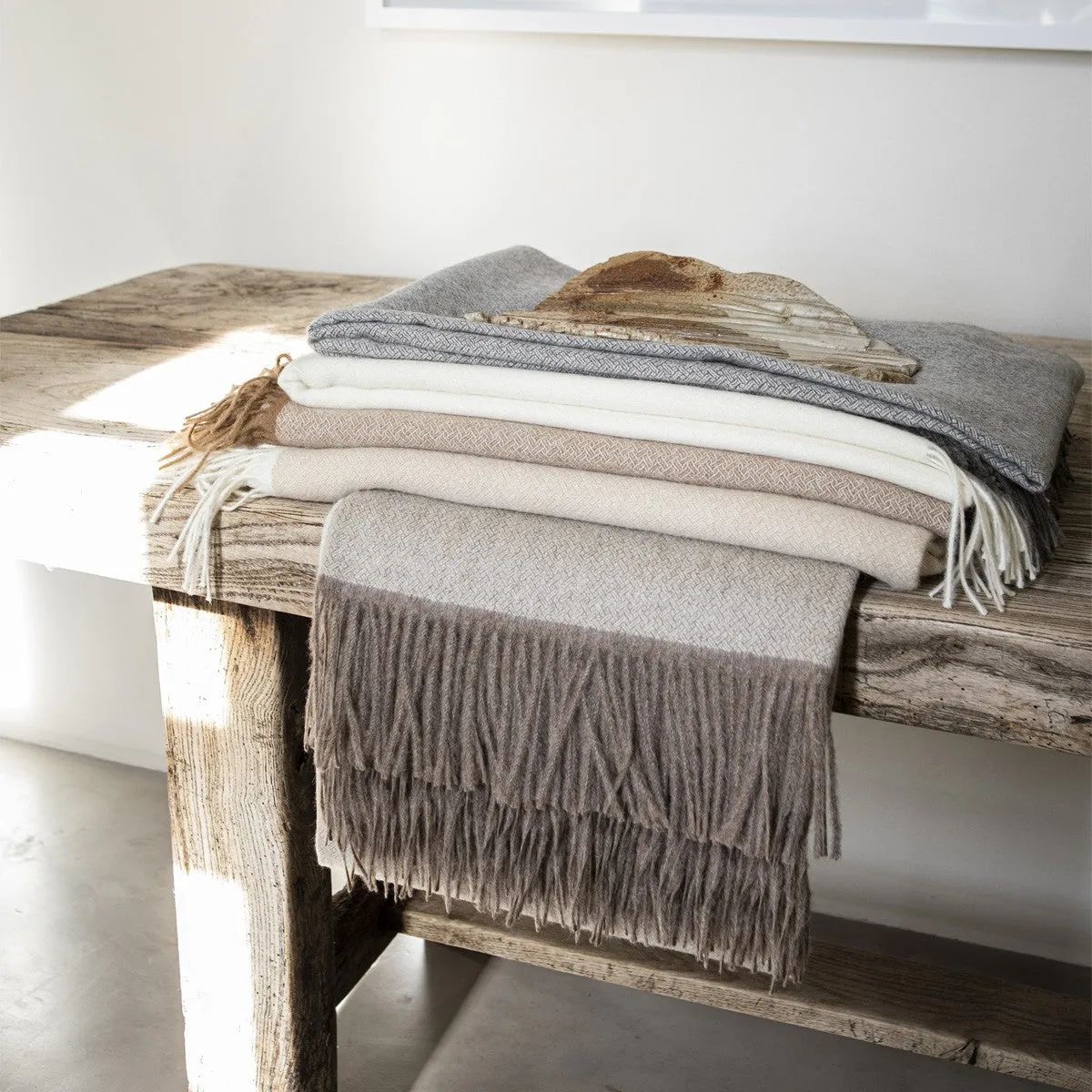 nomade throw