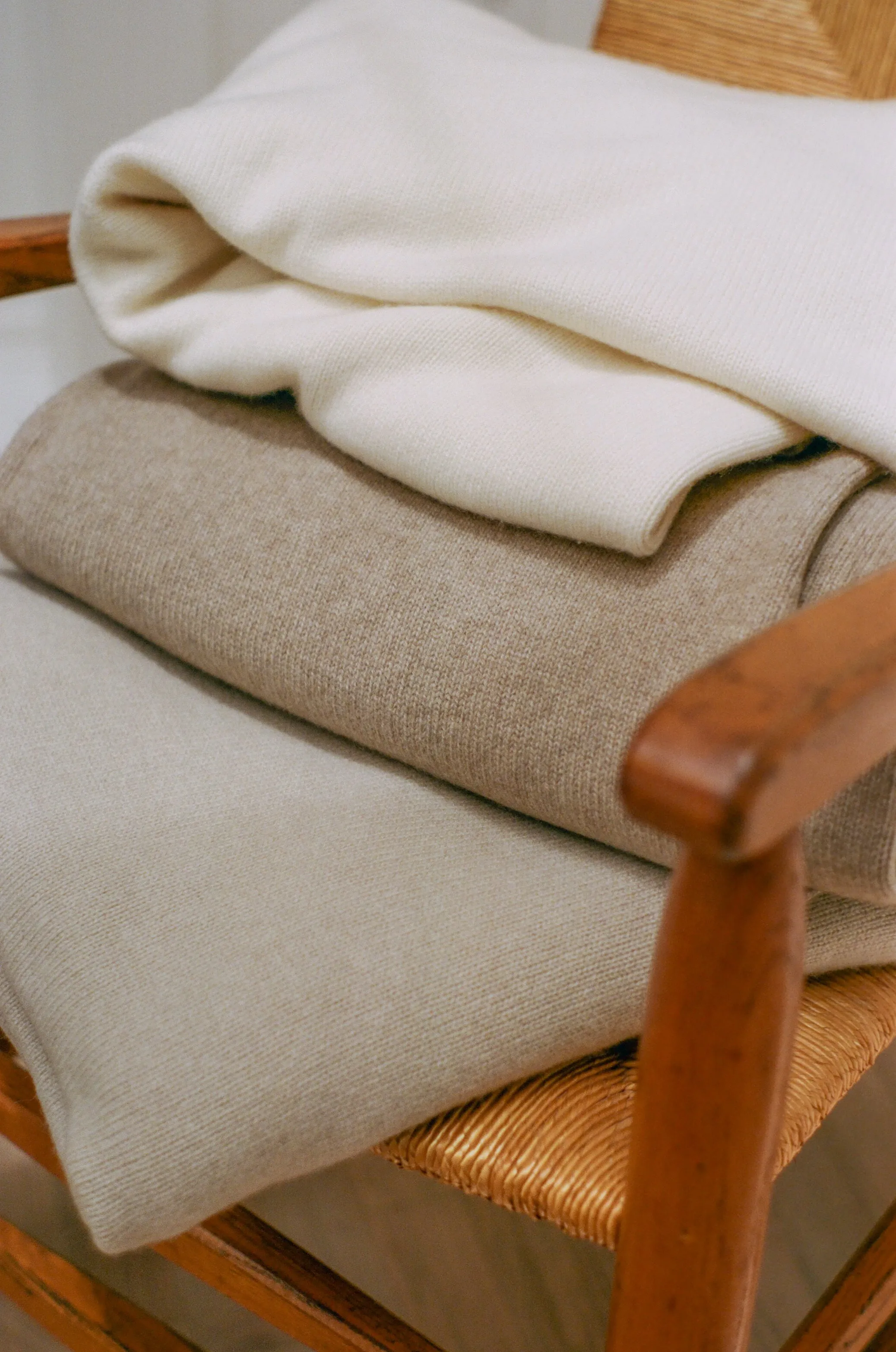 Oversized Italian Cashmere Jersey Knit Blanket - Oat