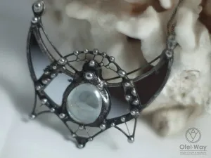 Pendant Crescent Armor and Earrings set