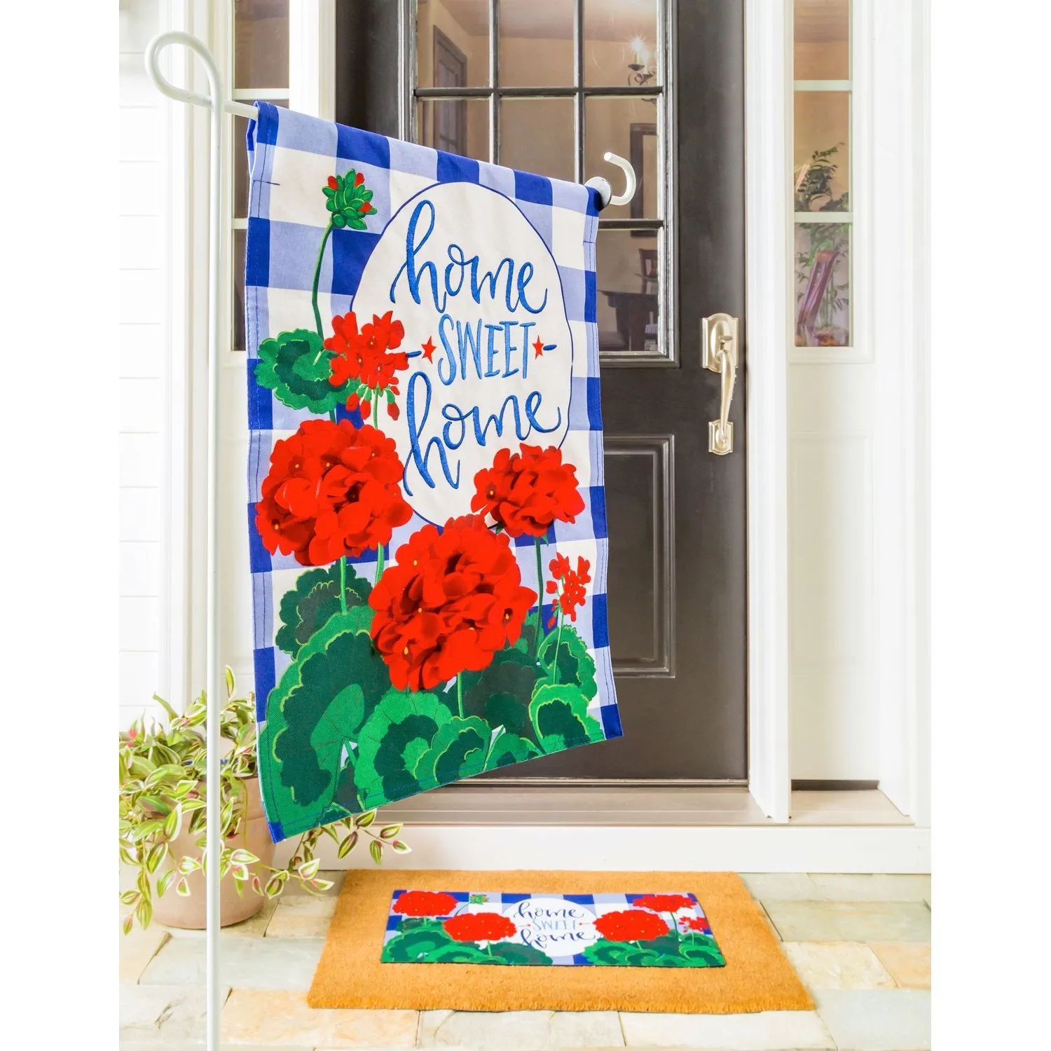 Plaid Patriotic Geraniums Sassafras Switch Mat