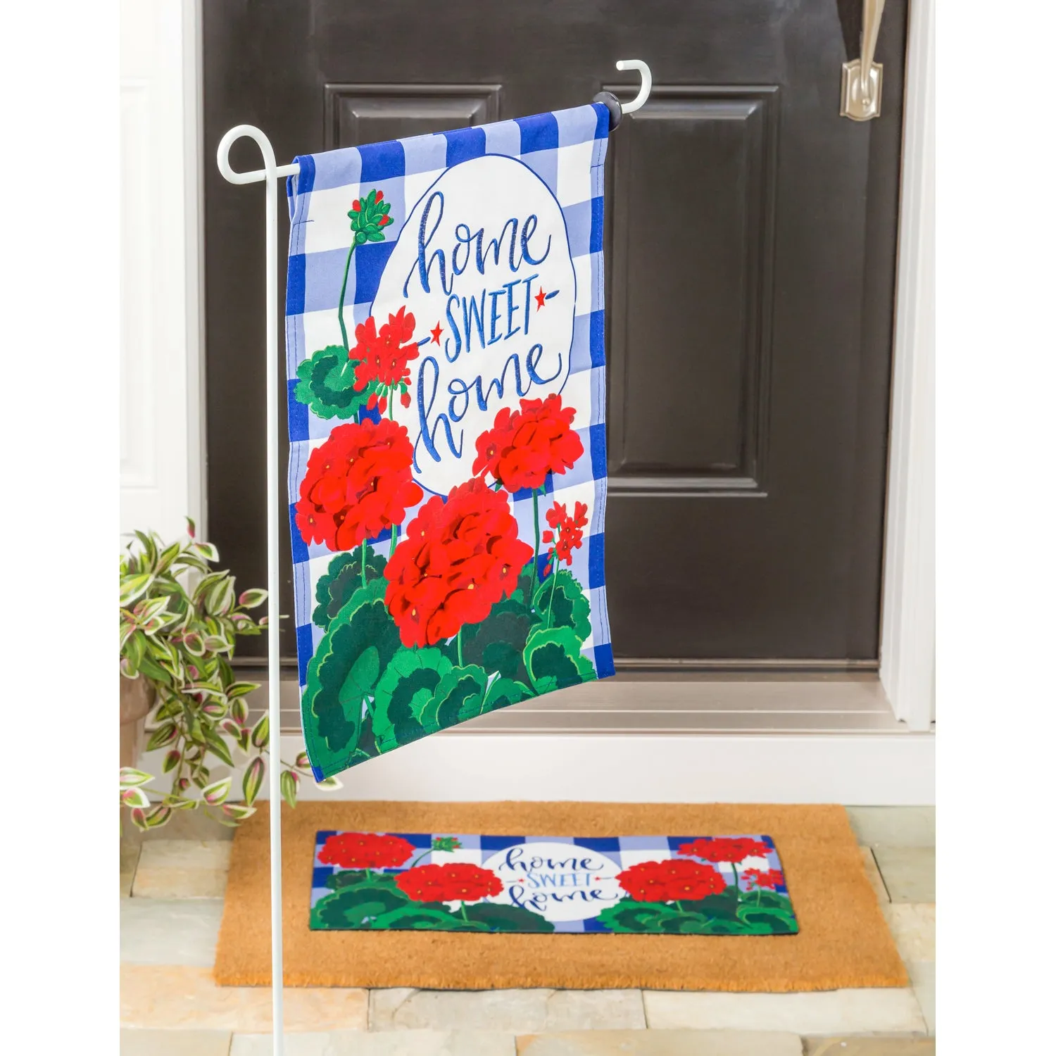 Plaid Patriotic Geraniums Sassafras Switch Mat
