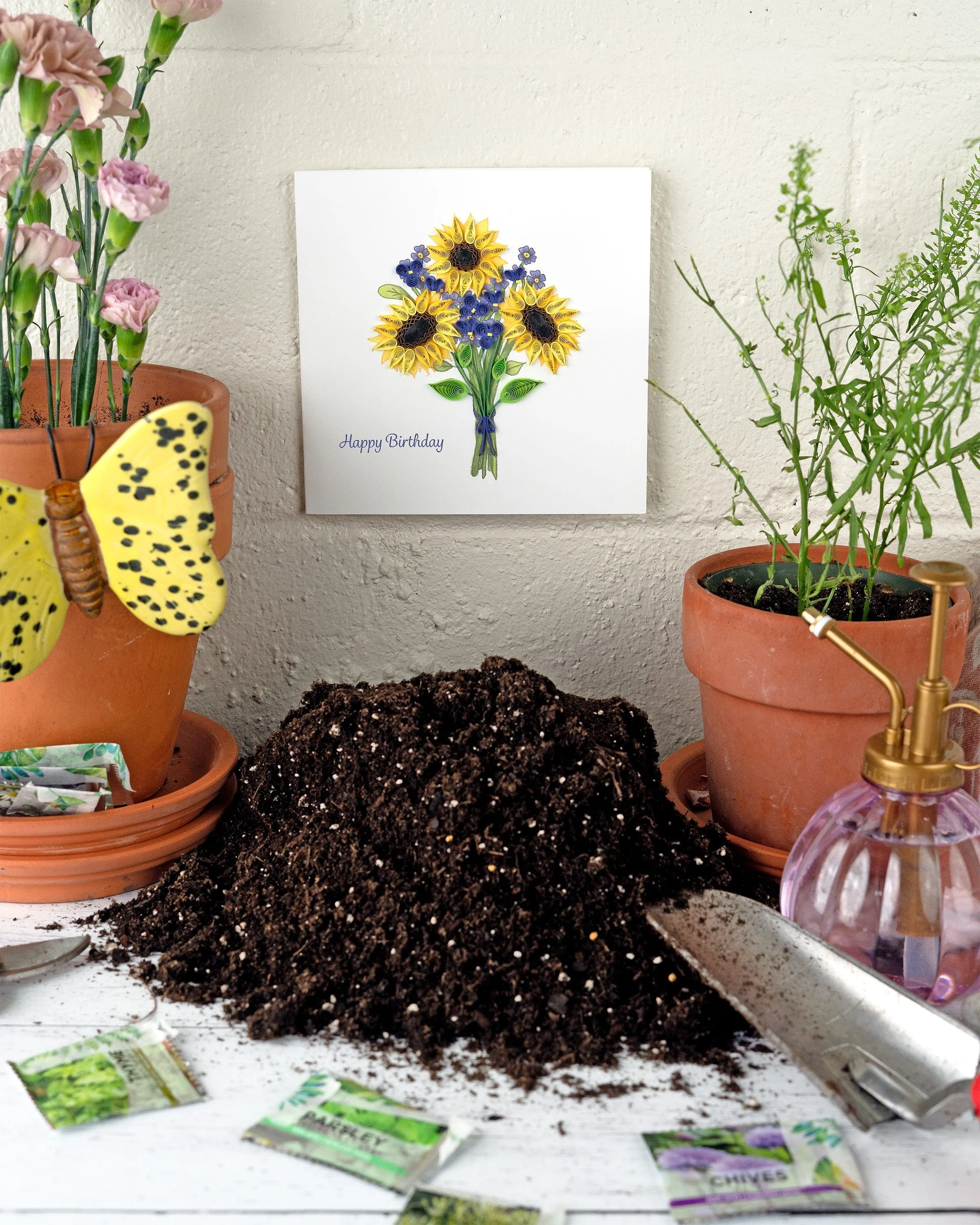 Quilled Birthday Sunflower Bouquet Greeting Card