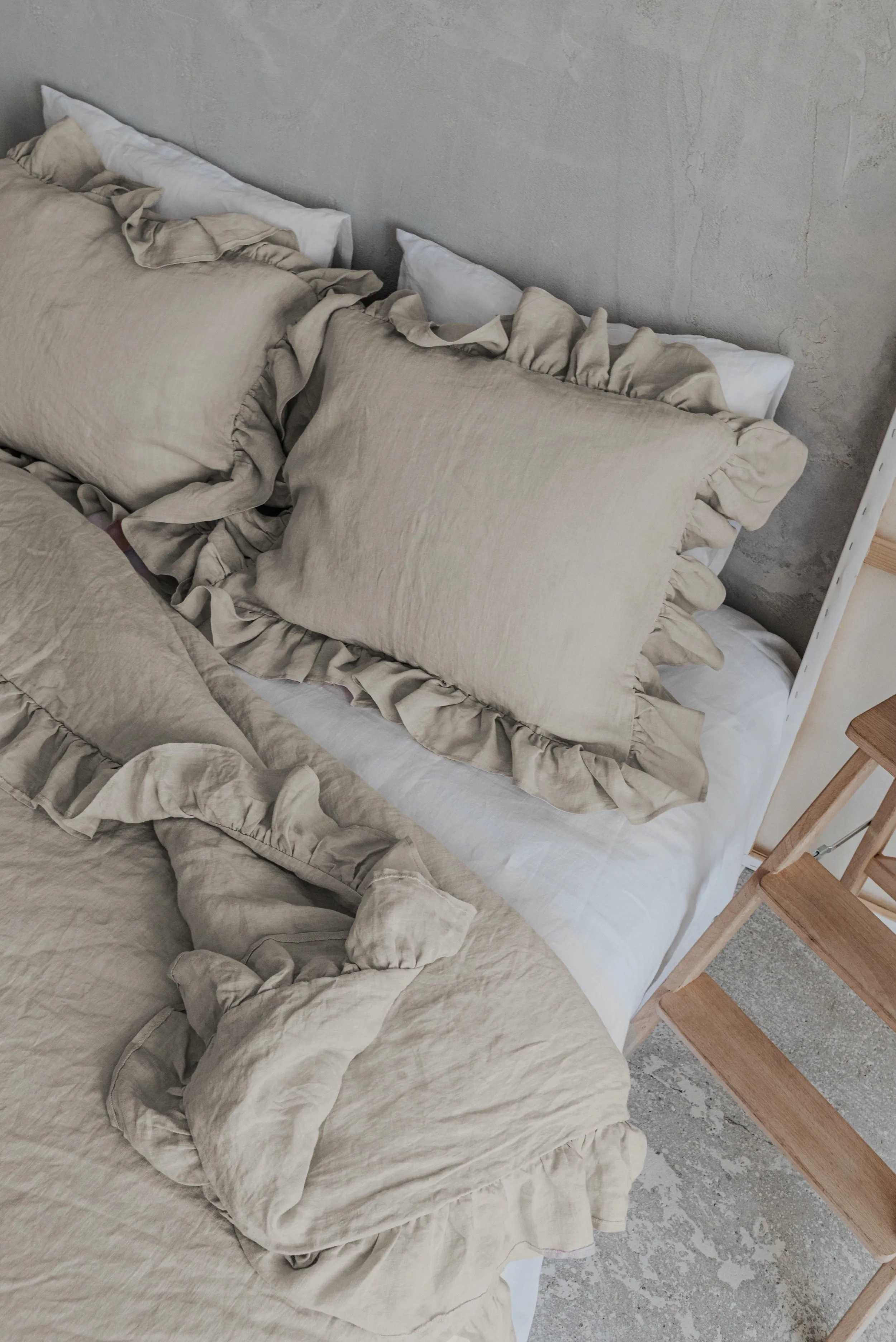 Ruffle Duvet Cover and Pillowcases Set - Natural