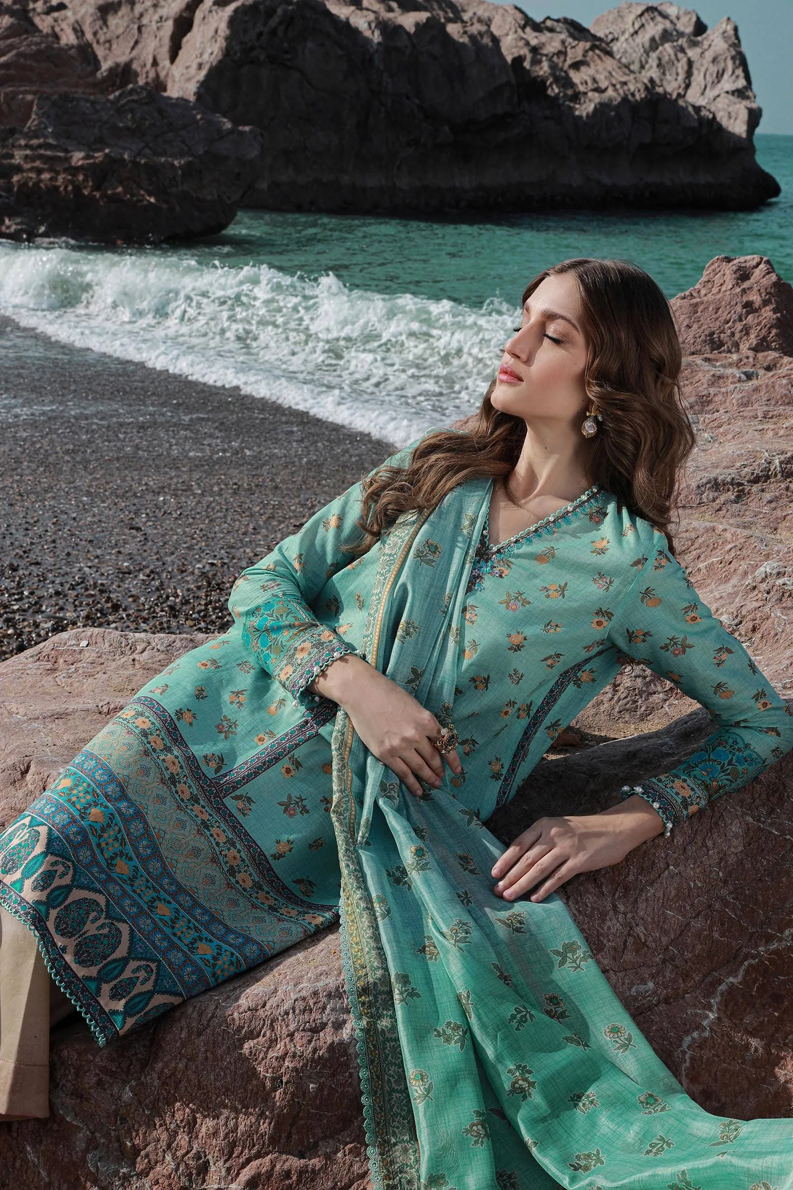 SANA SAFINAZ | Mahay Spring'24 vol-1  | H241-017B-2BK