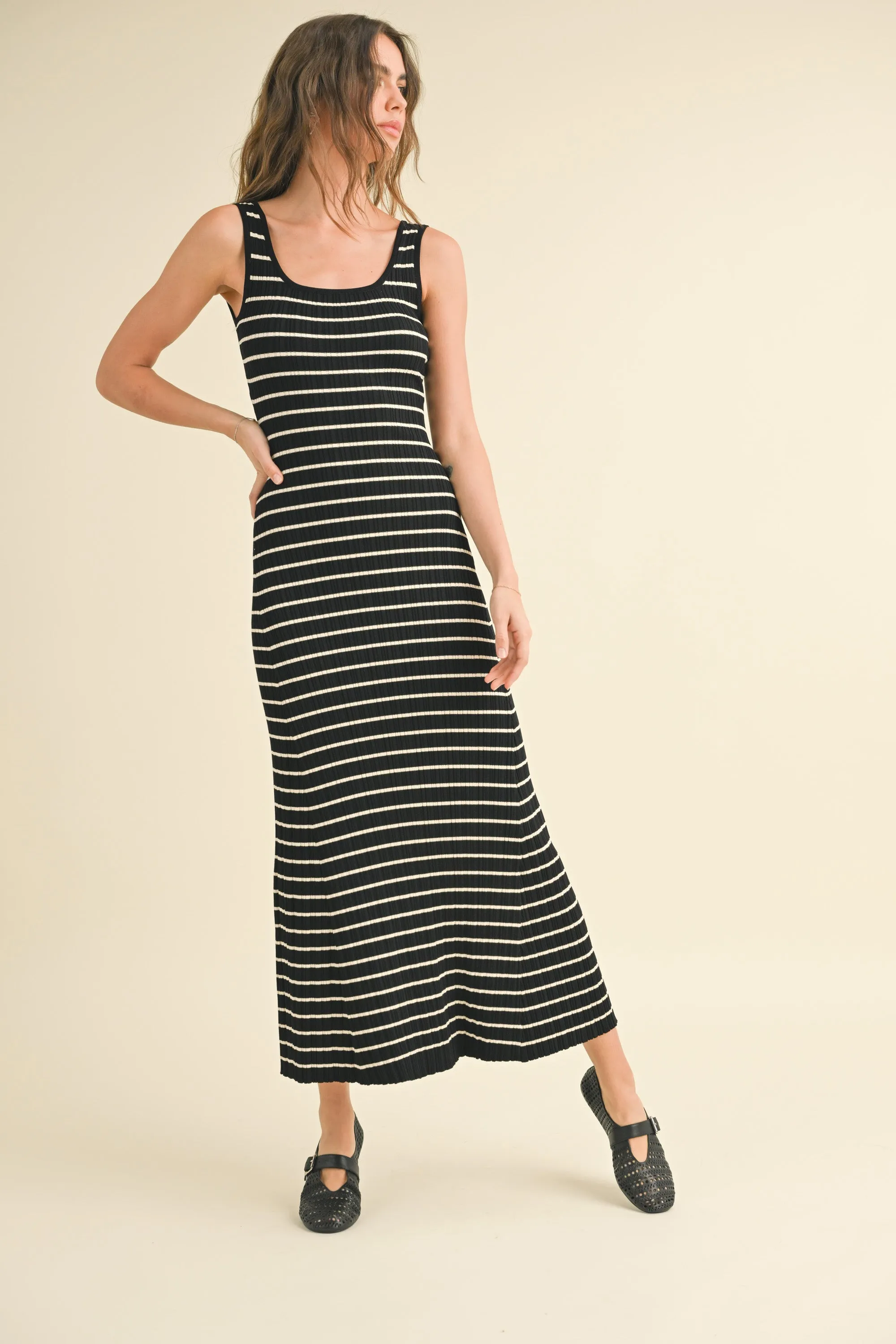 Striped Pattern Sleeveless Knitted Maxi Dress