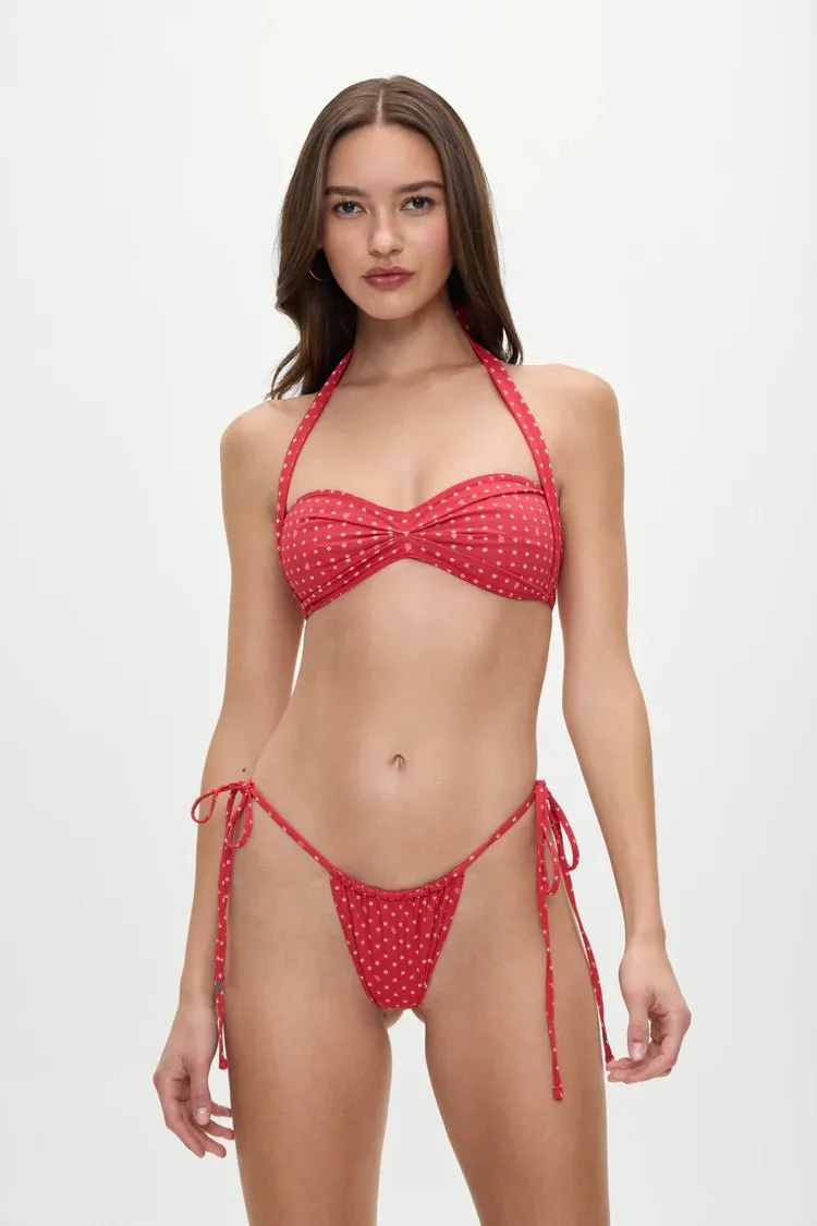 Tia Bottom in Lovebug