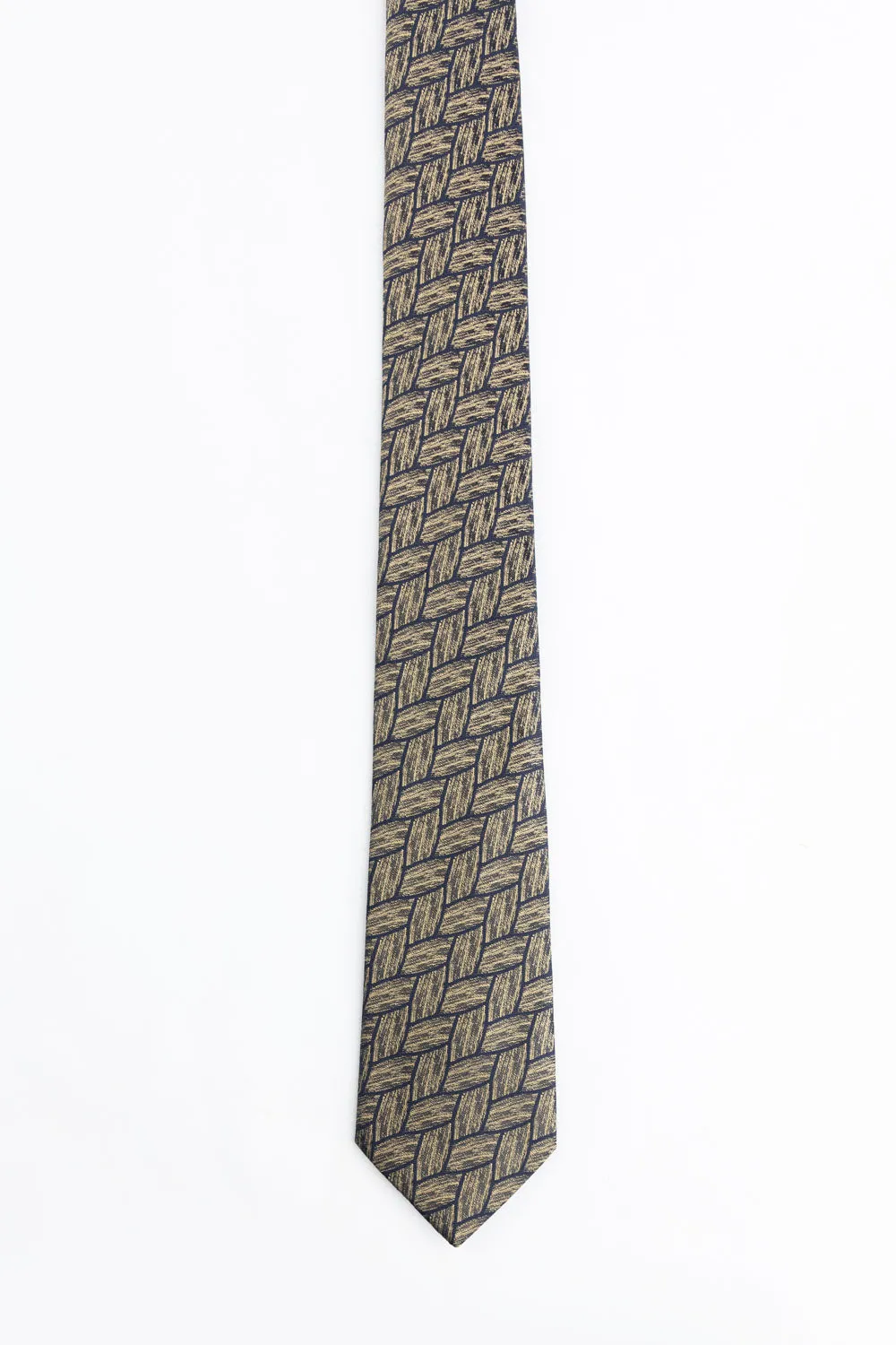 Tie Pattern