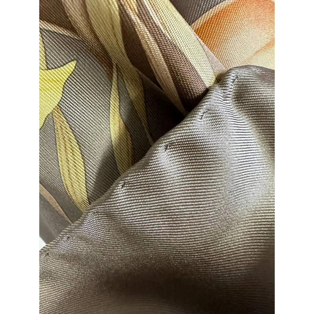 VTG NIB  Salvatore Ferragamo Womens 100% Silk Square Scarf Iris 34"